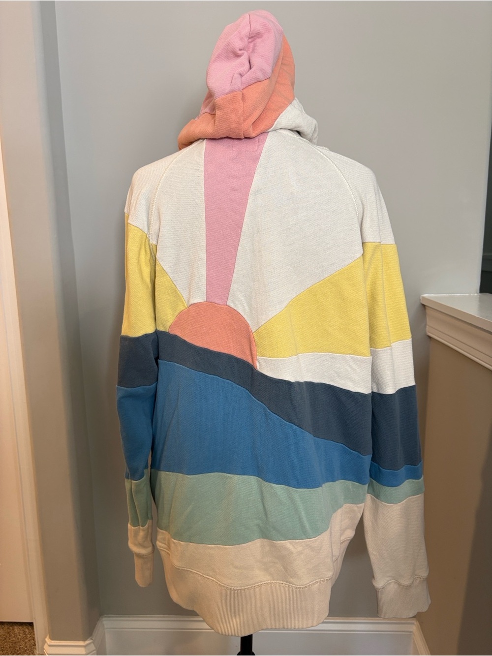 Faherty Brand Women's Soleil Hoodie - Sun and Sea Colorblock Patchwork - Size L - Picture 11 of 11